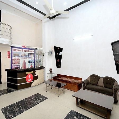 Oyo 12972 Hotel Krishna Castle Amritsar Zewnętrze zdjęcie
